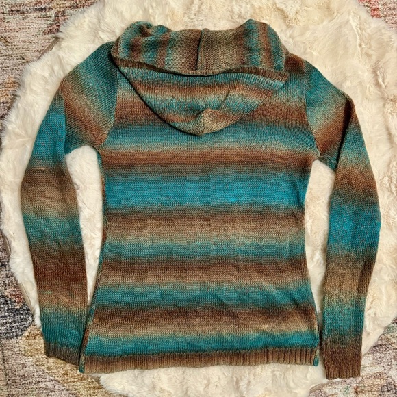 Women’s Telluride Pullover Sweater - Picture 2 of 5